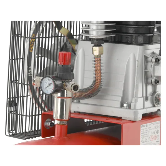 Бутален компресор YATO 100 L 2200 W