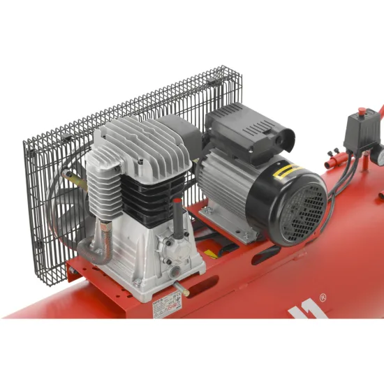 Бутален компресор YATO 200 L 2200 W