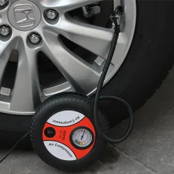 Компресор за гуми 12V с манометър и накрайници Компресор за гуми 12V с манометър и накрайници